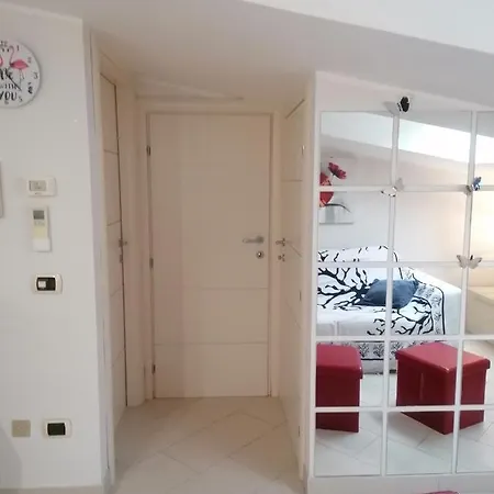 Apartment Romantica Mansardina In Centro Citta *