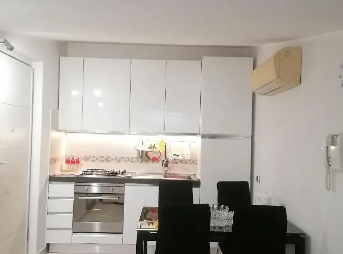 Appartamento Romantica Mansardina In Centro Citta Pescara